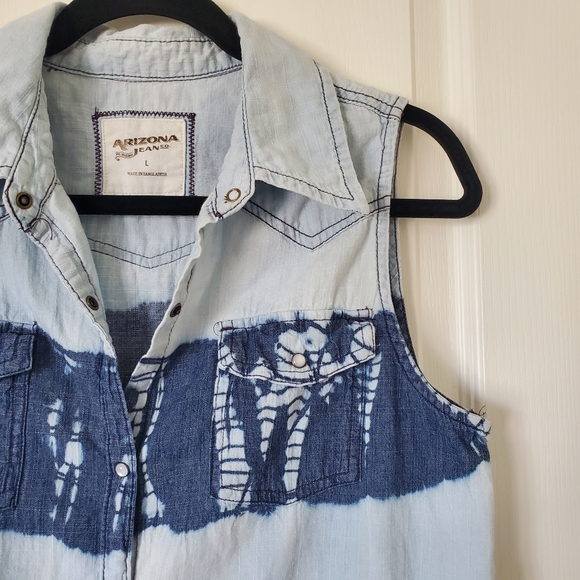 ARIZONA JEANS Tie Dye Denim Shirt Sz. L - Picture 2 of 4
